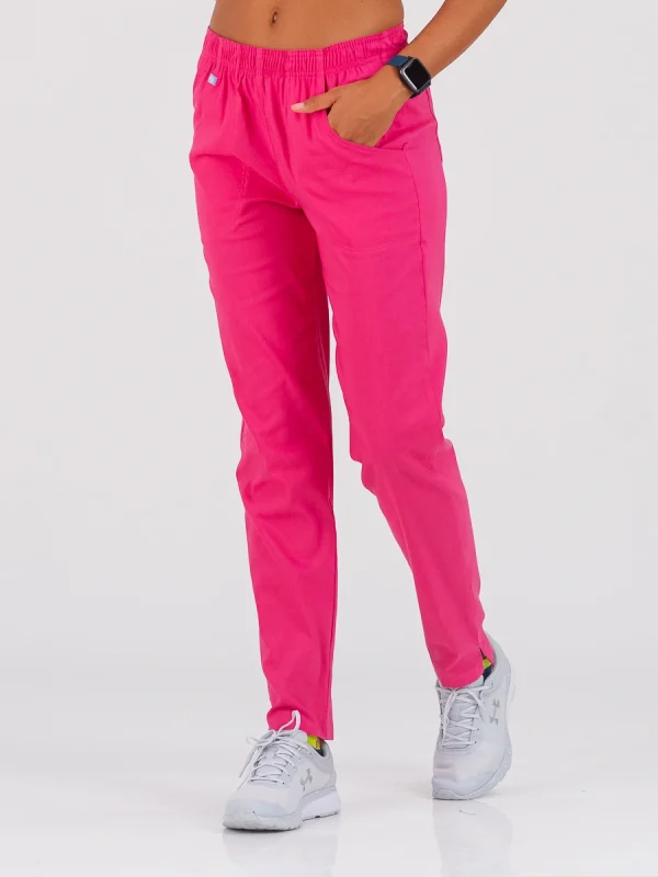 Medicinske pantalone SuperStretch slim pink boje – udobne i rastezljive za medicinsko osoblje, brenda BTS medicinskih uniformi