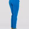 Medicinske pantalone SuperStretch slim rojal plava boja – rastezljive i udobne za medicinsko osoblje, brenda BTS medicinskih uniformi