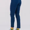 Medicinske pantalone SuperStretch slim teget boje – rastezljive i udobne za medicinsko osoblje, brenda BTS medicinskih uniformi